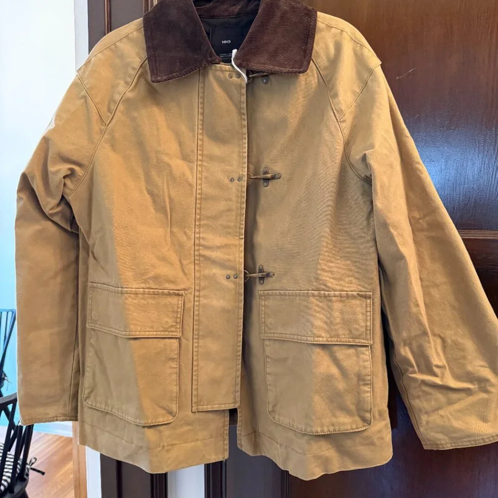 Oversized barn jacket with contrasting collar - Picture 5 of 6
